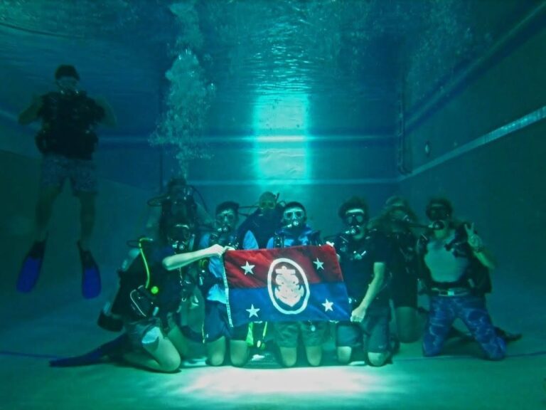 SEAL underwater scuba picture